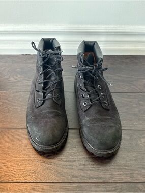 Unisex Timberlands Black Lace-Up Leather Boots